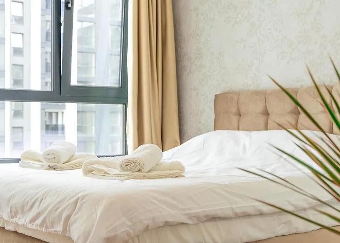 Urban Exec With Free Gym Pass, Full Office Setup And Designated Parking Space *